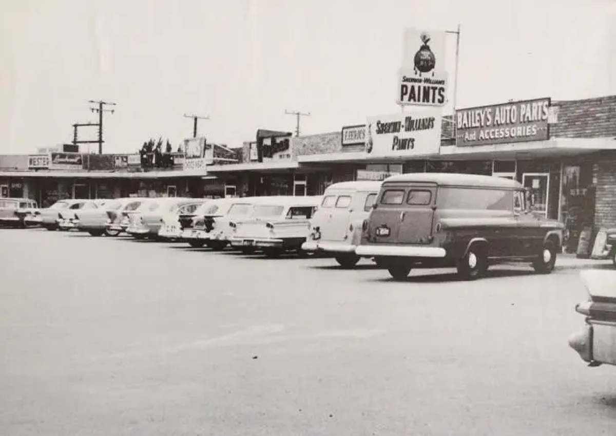 1960s Shopping Center in Odessa